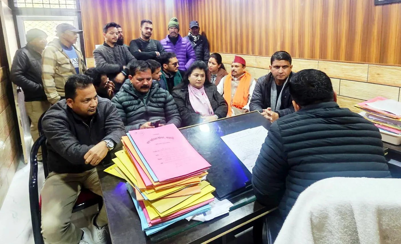 भवाली में नाबालिग से दुष्कर्म मामले पर भाजपा का प्रदर्शन