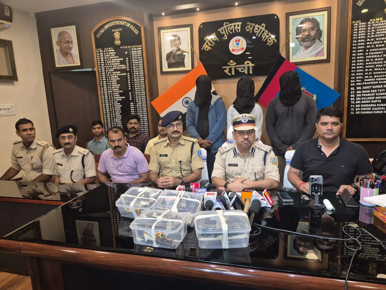 रांची से अगवा छात्रा बरामद, हथियार के साथ पांच गिरफ्तार