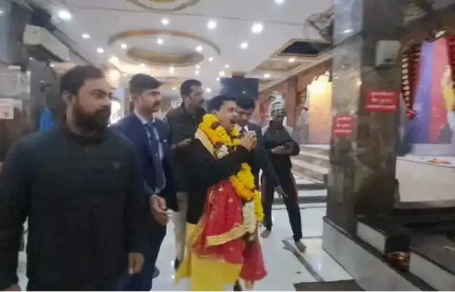 भाजपा कार्यकारी अध्यक्ष नितिन नबीन ने की पटना के काली मंदिर में पूजा-अर्चना