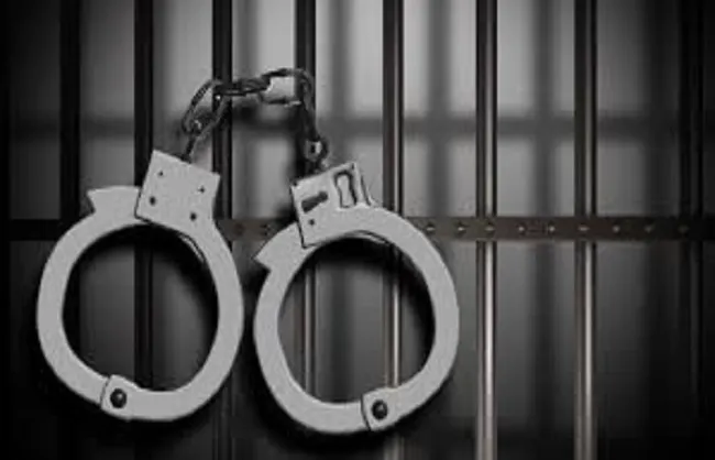 रियल एस्टेट कारोबारी से 34 लाख की उगाही का आरोप, पूर्व तृणमूल पार्षद का बेटा गिरफ्तार
