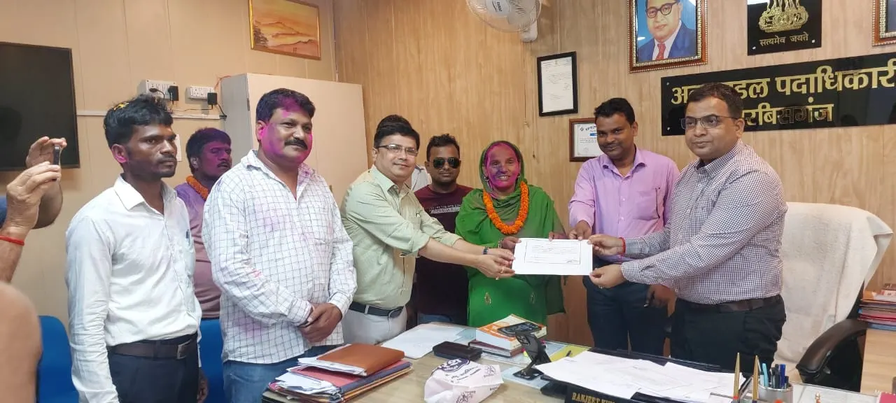 नगर परिषद के पार्षद उप चुनाव में चुन्नी खातून ने नजराना खातून को 254 मतों से किया पराजित