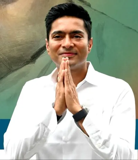 मोटर वाहन अधिनियम उल्लंघन मामले में अभिषेक बनर्जी के खिलाफ प्राथमिकी दर्ज