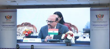 21 साल में 13 गुना बढ़ा ब्रिक्स देशों के बीच व्यापार, 1.17 ट्रिलियन डॉलर पहुंचा आंकड़ा: वाणिज्य सचिव