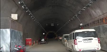 जम्मू-श्रीनगर हाईवे पर 3.5 किमी लंबी टनल तैयार, अमरनाथ यात्रा होगी आसान