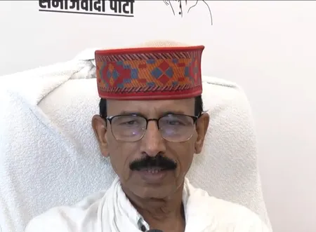 सरकार पर बरसे रमाशंकर राजभर: 'संवाद के बिना समस्याओं का समाधान असंभव'