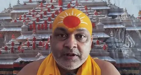 अयोध्या में मछली भोज पर विवाद, संत समाज ने लगाया सनातनियों के अपमान का आरोप