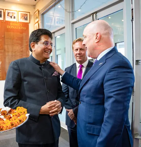 भारत-न्यूजीलैंड एफटीए पर हस्ताक्षर से पहले पीएम लक्सन बोले- जो दशकों से नहीं हुआ वह आज होगा