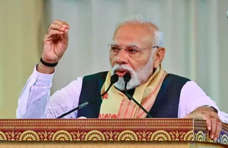 पीएम मोदी के आगमन को लेकर ग्रेटर नोएडा में सुरक्षा और तैयारियां पूरी