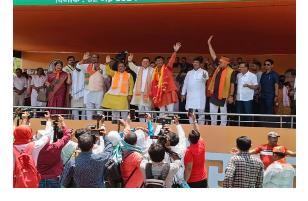 इंडिया गठबंधन किसी राजनीतिक दल का नही बल्कि परिवार का, कांग्रेस तुष्टिकरण का जहर घोल रही है : पुष्कर सिंह धामी