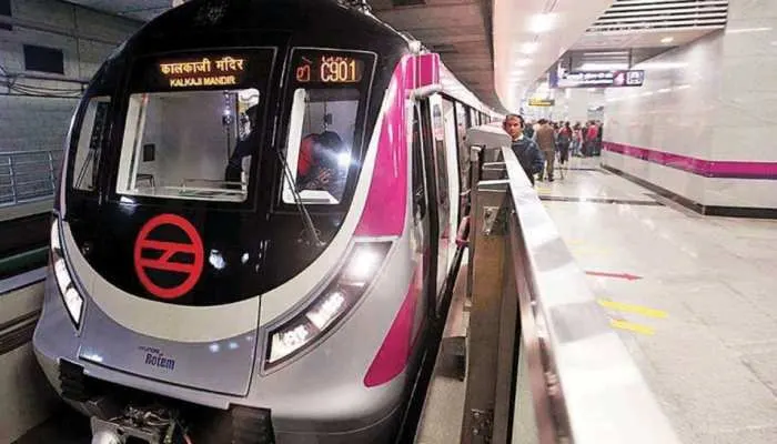 दिल्ली मेट्रो के किराए में बढ़ोतरी के दावे गलत : डीएमआरसी