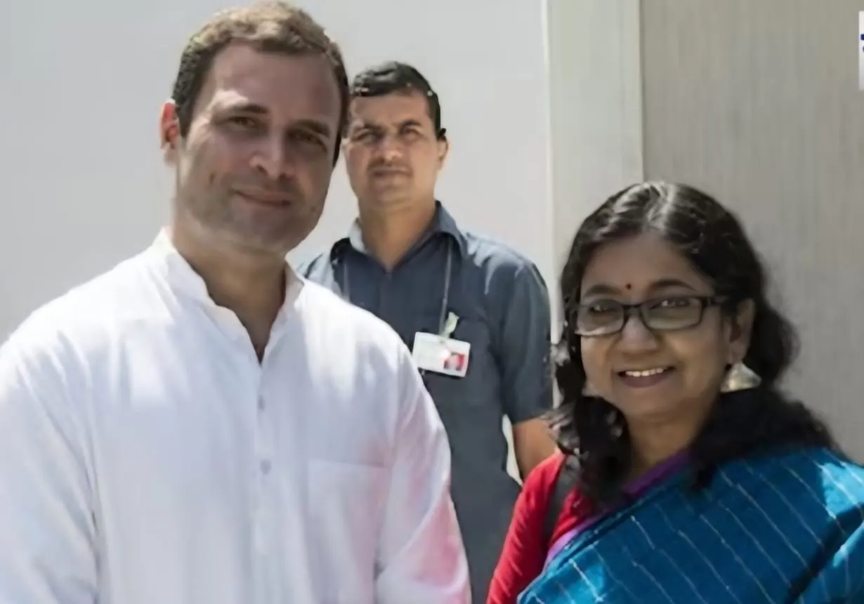 लोकसभा चुनावों के बीच कांग्रेस को एक और संसदीय सीट पर बड़ा झटका पुरी से सुचारिता मोहंती ने वापस किया टिकट