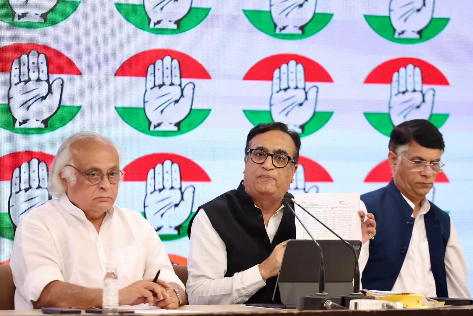 भाजपा ने किया आयकर नियमों का उल्लंघन, भाजपा से 4,600 करोड़ वसूले आयकर विभाग- कांग्रेस