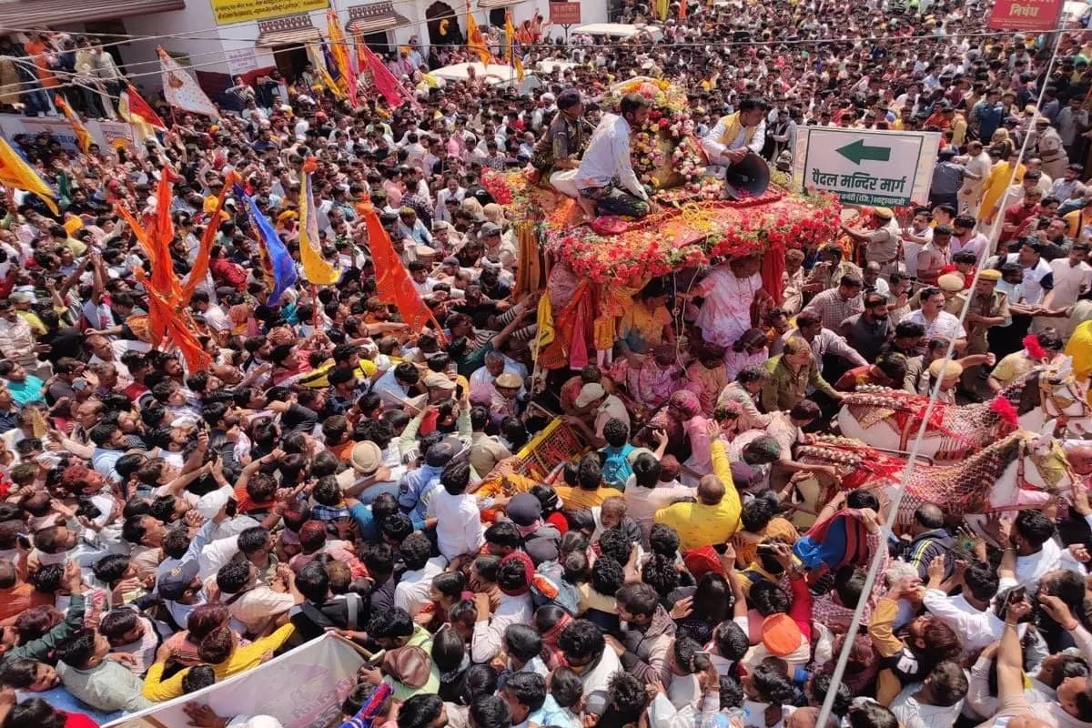 खाटूश्याम के फाल्गुनी मेले का समापन, करीब 30 लाख भक्तों ने किए दर्शन