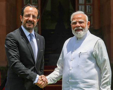 भारत-साइप्रस रणनीतिक साझेदारी मजबूत, पांच साल में निवेश दोगुना करने का लक्ष्य: पीएम मोदी