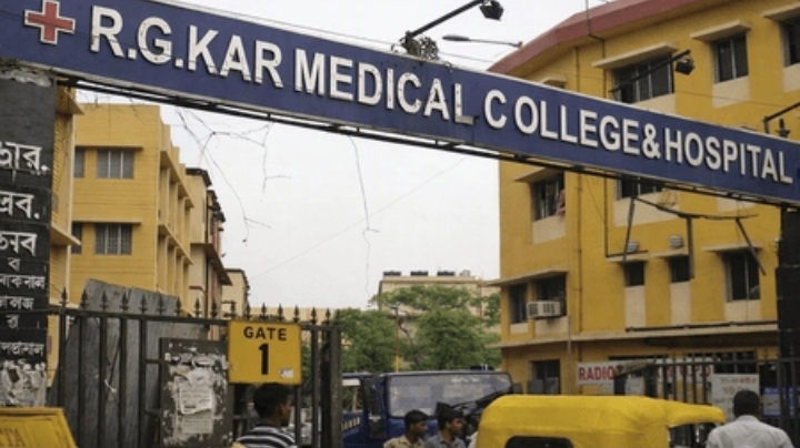 आरजी कर केस में CBI की कार्रवाई, परिजनों को फोन करने वाली अस्पतालकर्मी का मोबाइल जब्त