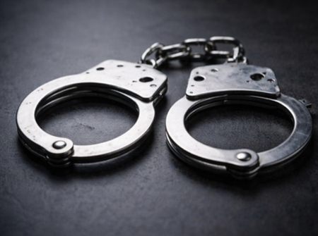 पुलिसकर्मियों के आपत्तिजनक वीडियो वायरल मामले में 2 गिरफ्तार