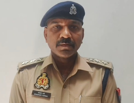 गाजियाबाद: 80 साल के बुजुर्ग ने कुल्हाड़ी से पत्नी की हत्या की, पुलिस के सामने सरेंडर किया