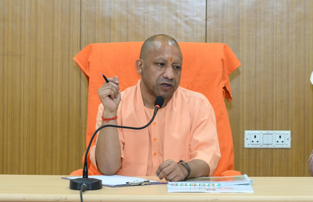 सीएम योगी ने राज्य कर विभाग की समीक्षा की, कहा- राजस्व वृद्धि के साथ समस्याओं का हो त्वरित समाधान
