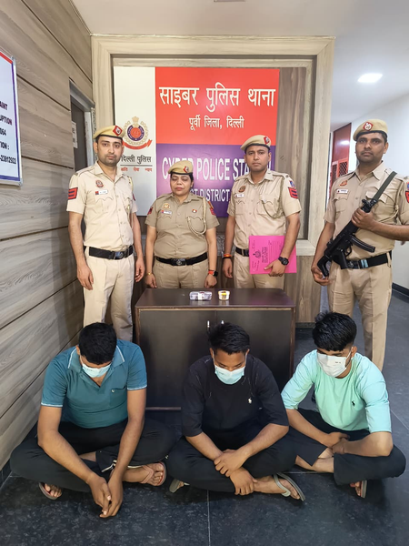 दिल्ली: 9.58 लाख रुपए की साइबर ठगी का खुलासा, तीन आरोपी गिरफ्तार