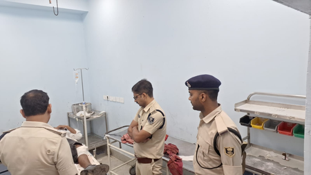 बिहार: पुलिस मुठभेड़ में 50 हजार का इनामी अपराधी घायल, भागने की कोशिश नाकाम