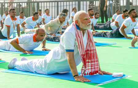 पीएम मोदी के योग दिवस कार्यक्रम में आने से पहले कोलकाता का रेड रोड एक हफ्ते के लिए रहेगा बंद