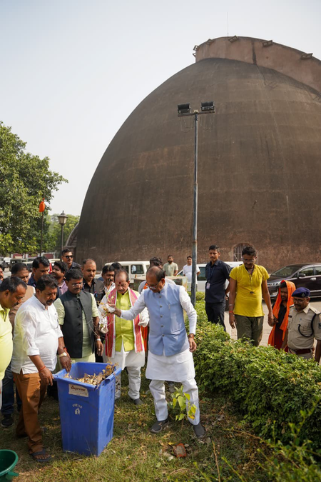 स्वच्छता हर नागरिक की जिम्मेदारी, सिर्फ नगर निगम की नहीं : शिवराज सिंह चौहान