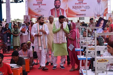 दक्षिण-पूर्व दिल्ली में सनसनी: घर के अंदर महिला की हत्या, डॉक्टर हिरासत में
