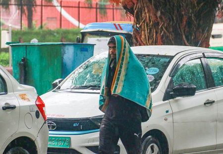 पूरे सप्ताह 'नो वार्निंग', उमस करेगी परेशान