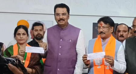 बिहार में जन सुराज को झटका, कई नेताओं ने जॉइन की भाजपा