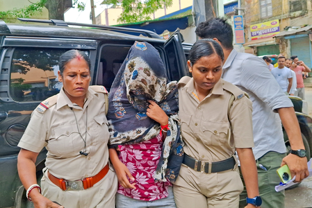 महिला सहयोगी के जरिए बंगाल के मंत्रियों के परिवारों को निशाना बनाने का आरोप, एसटीएफ ने किया खुलासा