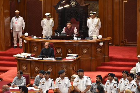 59,019 करोड़ के अनुपूरक बजट पर योगी सरकार का बड़ा दांव, ऊर्जा-उद्योग और स्वास्थ्य को प्राथमिकता
