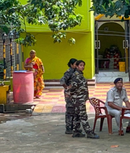 पश्चिम बंगाल में एसटीएफ की बड़ी कार्रवाई, तुलु मंडल के रिश्तेदारों के घरों पर छापे