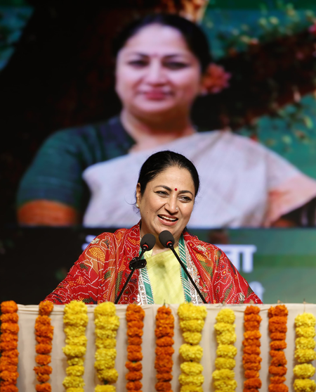 देश-दुनिया के पर्यटक दिल्ली में रुकें, इसकी विविधता को जानें और इसकी आध्यात्मिक विरासत से जुड़ें: सीएम रेखा गुप्ता