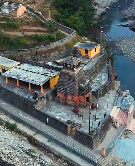 सीएम धामी ने दिखाया कपिलेश्वर मंदिर का दिव्य रूप, श्रद्धालुओं से दर्शन की अपील
