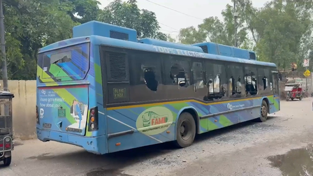 स्कूल जा रही छात्रा को DTC बस ने कुचला, कोंडली मोड़ पर दर्दनाक हादसा