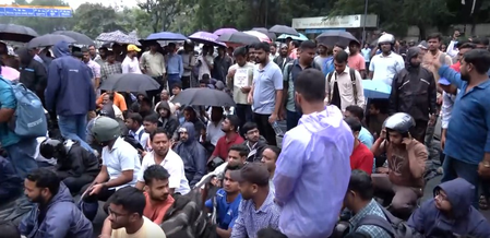 झारखंड में सीजीएल परीक्षा रद्द होने पर कर्मचारियों का प्रदर्शन, फैसले का किया विरोध