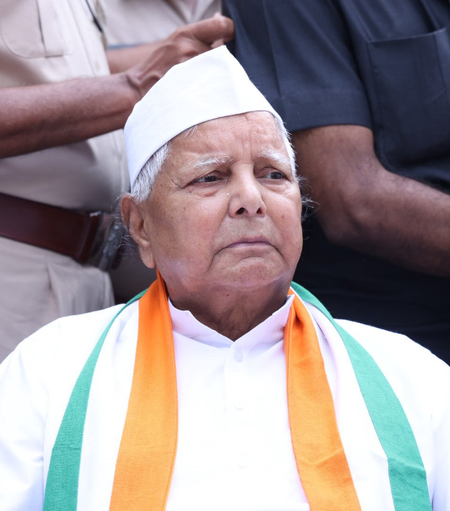 फरक्का मुद्दे पर सियासत तेज, लालू ने संजय झा को दी इतिहास-भूगोल समझने की नसीहत