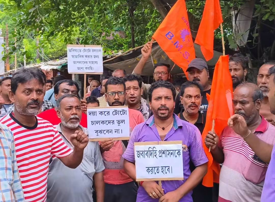 टोटो चालकों में बढ़ी चिंता, जीटी रोड पर कार्रवाई के डर से रोजगार की मांग