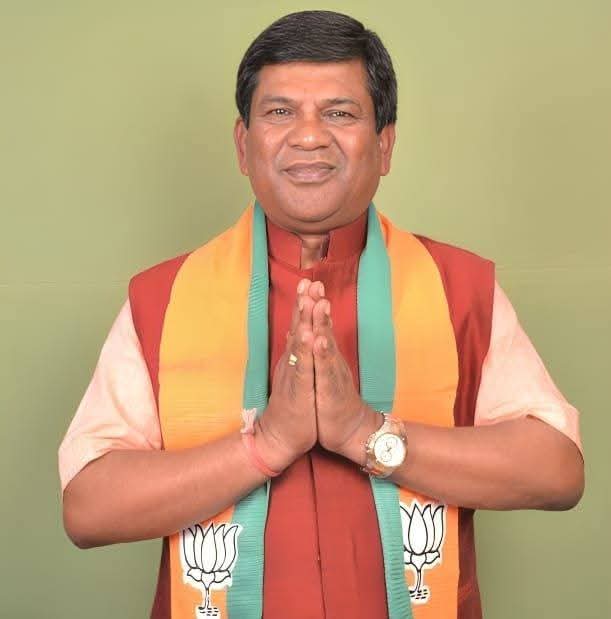 अचानक सीने में दर्द की शिकायत, बंगाल विधानसभा स्पीकर रथींद्र बोस अस्पताल में भर्ती