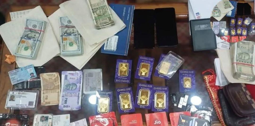 नेपाल के काकरभिट्टा में भारतीय नागरिक गिरफ्तार, 570 ग्राम सोना और विदेशी मुद्रा बरामद