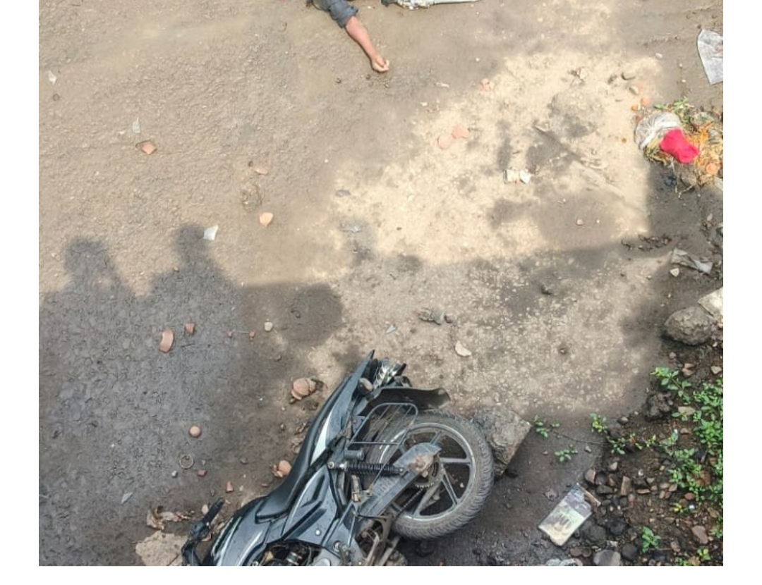 रायगढ़ : पुल से नीचे गिरी बाइक, युवक की मौके पर मौत