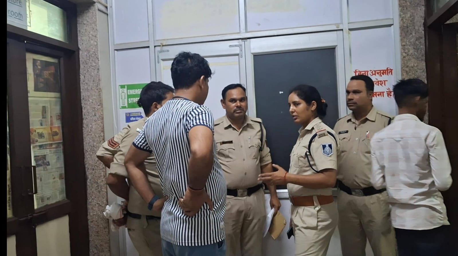 दमोह-सागर मार्ग पर मालवाहक ऑटो पलटा, 12 लोग घायल