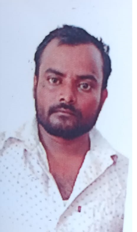 रात में पुलिया पर बैठा राज मिस्त्री नहर में गिरा, तीन घंटे बाद शव बरामद