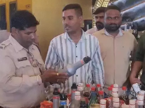 भोपाल: बंसल वन में रेस्टोरेंट-बार पर कार्रवाई, एक्सपायर कोल्डड्रिंक्स बरामद