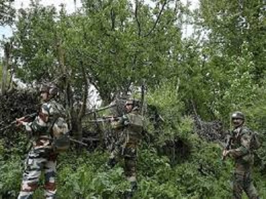 बालाघाट में आकाशीय बिजली की चपेट में आने से हॉक फोर्स के तीन जवान झुलसे, सर्चिंग के दौरान हुआ हादसा