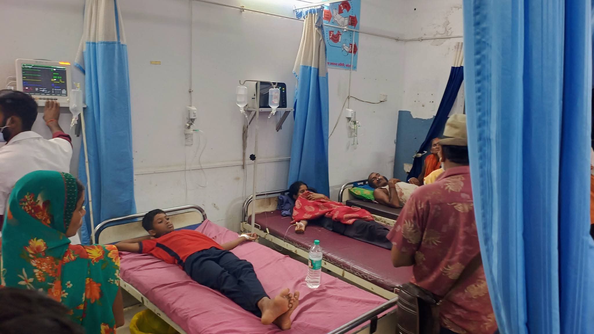 जंगली खुखड़ी खाने से बिगड़ी पांच लोगों की तबीयत
