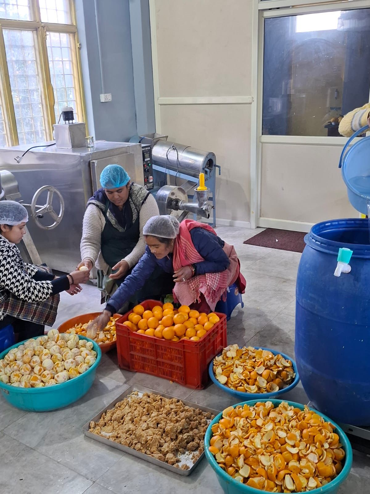 माल्टा के छिलकों से तैयार हो रहे हर्बल कॉस्मेटिक उत्पाद, स्वरोजगार की नई उड़ान