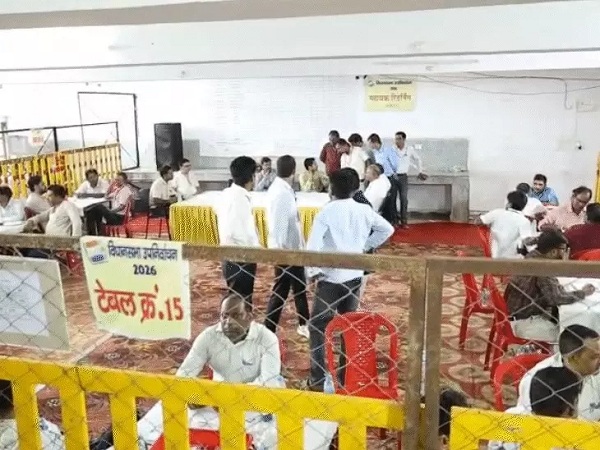 दतिया सीट पर भाजपा की मजबूत शुरुआत, आशुतोष तिवारी 909 वोटों से आगे