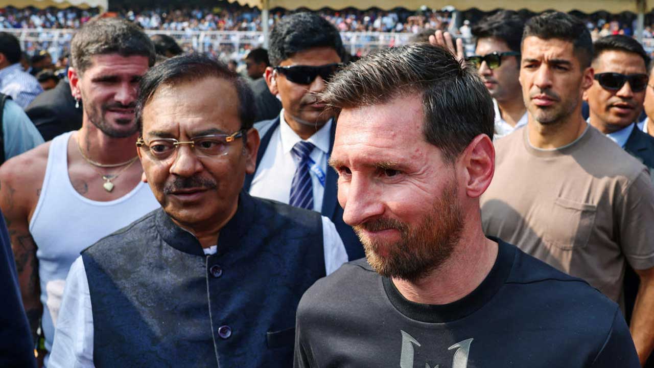 मेसी विवाद में अरूप विश्वास को तीसरा नोटिस, 48 घंटे के भीतर थाने में पेश होने का निर्देश
