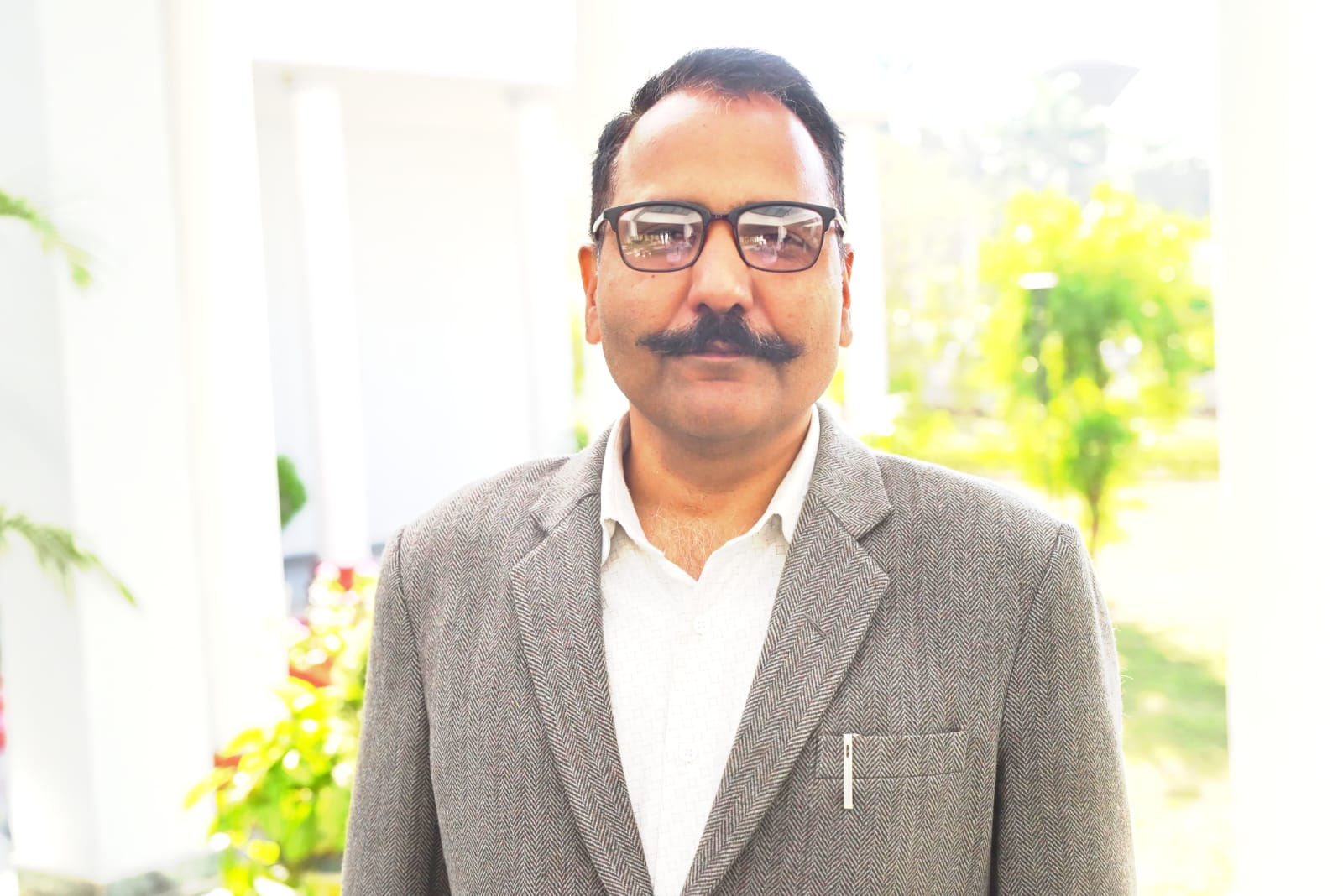डीएम ने कैंची धाम क्षेत्र की 0.033 हेक्टेयर भूमि सरकार में की निहित